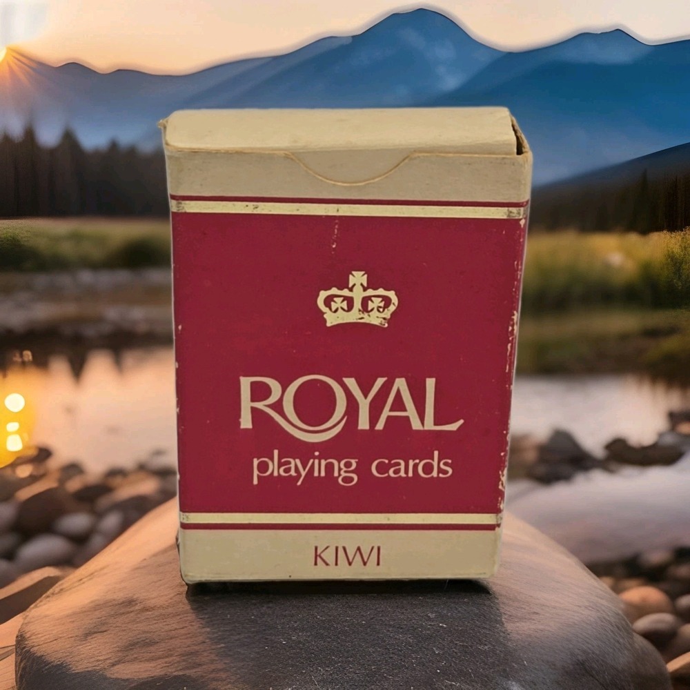 VINTAGE‎ DECK OF PLAYING CARDS NEW ZEALAND KIWI  SWAP CARDS